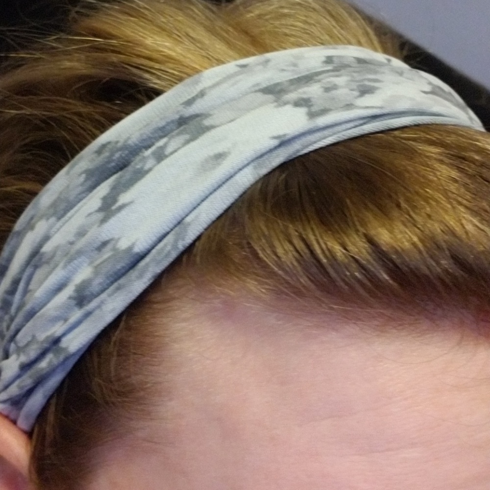 Floral greyscale Headwrap